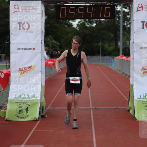 14.06.2026 - 7 Türme Triathlon Andreas Tolksdorf http://msf.ph/oto/9809201 14.06.2026 16:54:16 Ziel 635 meine-sportfotos.de