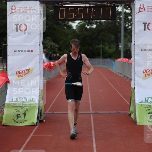 14.06.2026 - 7 Türme Triathlon Andreas Tolksdorf http://msf.ph/oto/9809207 14.06.2026 16:54:16 Ziel 635 meine-sportfotos.de