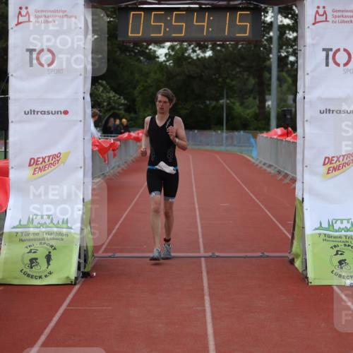 14.06.2026 - 7 Türme Triathlon Andreas Tolksdorf http://msf.ph/oto/9809210 14.06.2026 16:54:14 Ziel 635 meine-sportfotos.de