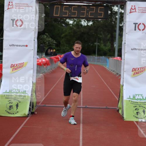 14.06.2026 - 7 Türme Triathlon Andreas Tolksdorf http://msf.ph/oto/9809237 14.06.2026 16:53:24 Ziel 663 meine-sportfotos.de