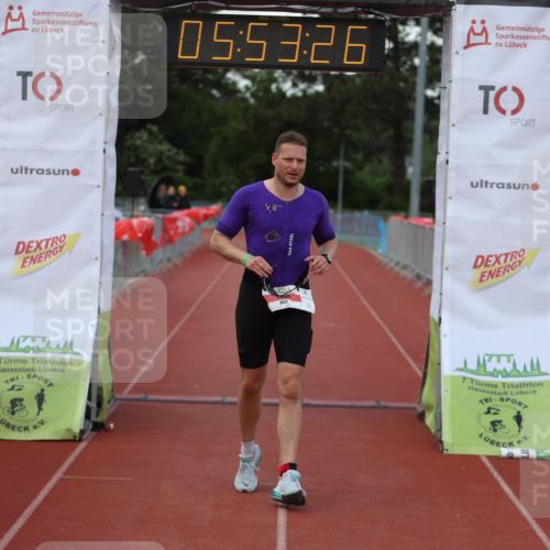 14.06.2026 - 7 Türme Triathlon Andreas Tolksdorf http://msf.ph/oto/9809251 14.06.2026 16:53:24 Ziel 663 meine-sportfotos.de