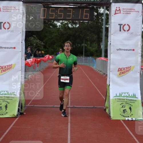 14.06.2026 - 7 Türme Triathlon Andreas Tolksdorf http://msf.ph/oto/9809290 14.06.2026 16:53:15 Ziel 663, 860 meine-sportfotos.de
