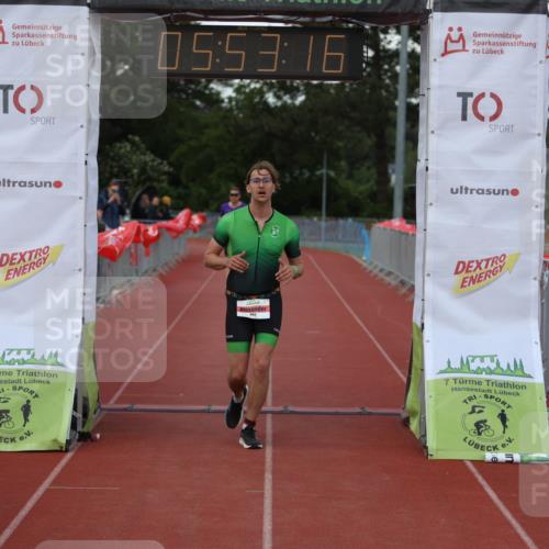 14.06.2026 - 7 Türme Triathlon Andreas Tolksdorf http://msf.ph/oto/9809291 14.06.2026 16:53:15 Ziel 663, 860 meine-sportfotos.de