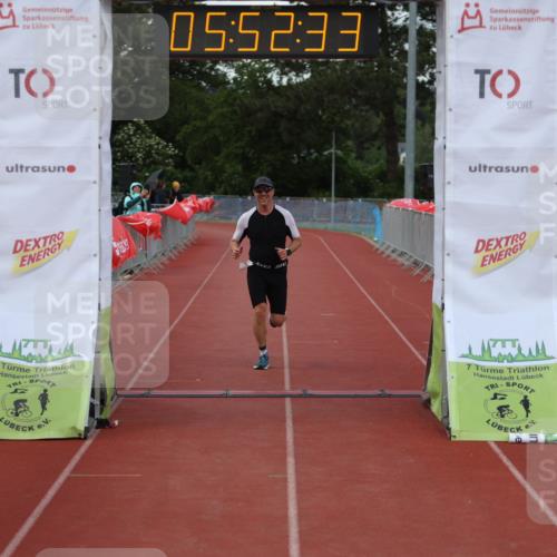 14.06.2026 - 7 Türme Triathlon Andreas Tolksdorf http://msf.ph/oto/9809325 14.06.2026 16:52:32 Ziel 748 meine-sportfotos.de