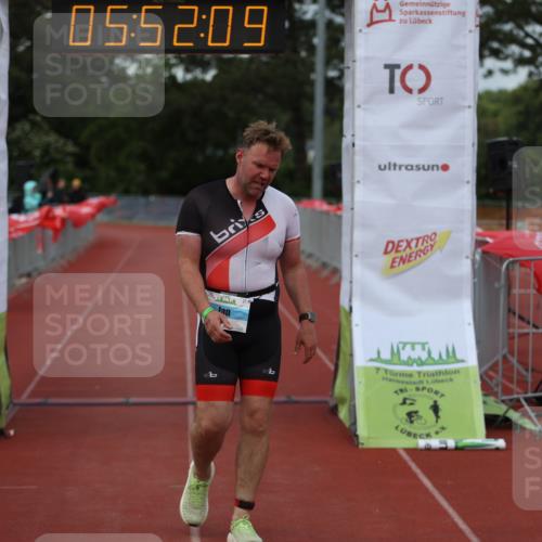 14.06.2026 - 7 Türme Triathlon Andreas Tolksdorf http://msf.ph/oto/9809381 14.06.2026 16:52:08 Ziel 969 meine-sportfotos.de