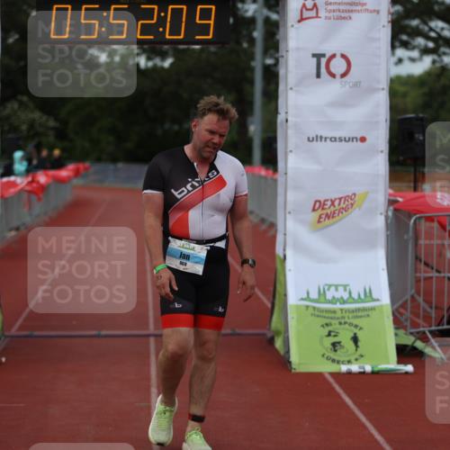 14.06.2026 - 7 Türme Triathlon Andreas Tolksdorf http://msf.ph/oto/9809382 14.06.2026 16:52:08 Ziel 969 meine-sportfotos.de