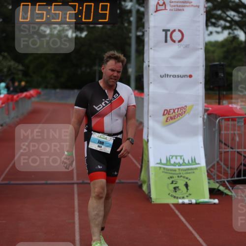 14.06.2026 - 7 Türme Triathlon Andreas Tolksdorf http://msf.ph/oto/9809385 14.06.2026 16:52:09 Ziel 969 meine-sportfotos.de