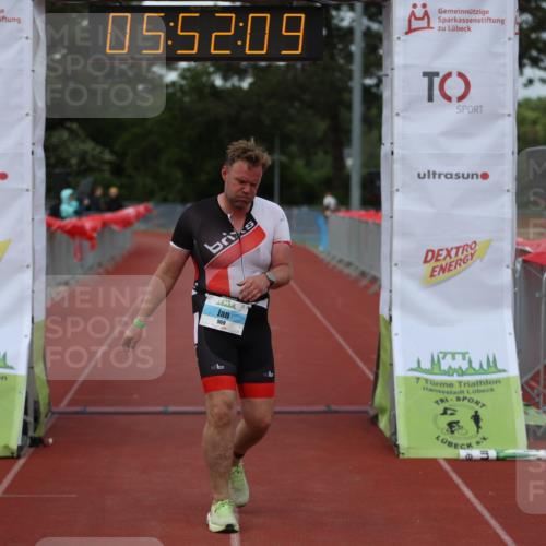14.06.2026 - 7 Türme Triathlon Andreas Tolksdorf http://msf.ph/oto/9809395 14.06.2026 16:52:08 Ziel 969 meine-sportfotos.de