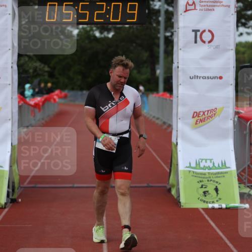 14.06.2026 - 7 Türme Triathlon Andreas Tolksdorf http://msf.ph/oto/9809399 14.06.2026 16:52:08 Ziel 969 meine-sportfotos.de