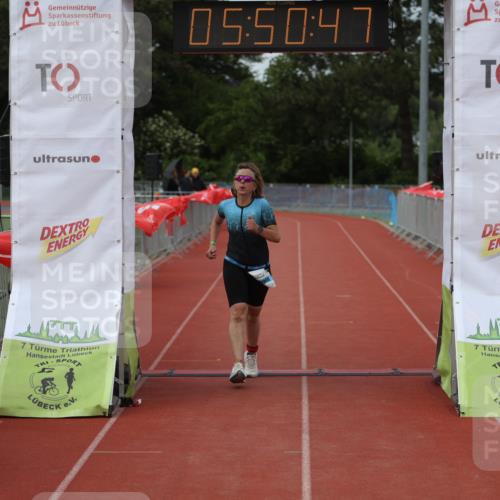 14.06.2026 - 7 Türme Triathlon Andreas Tolksdorf http://msf.ph/oto/9809408 14.06.2026 16:50:46 Ziel 1122 meine-sportfotos.de