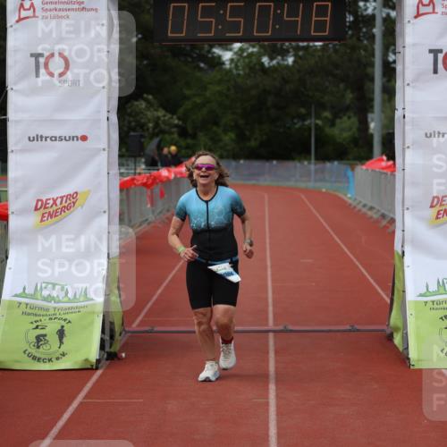 14.06.2026 - 7 Türme Triathlon Andreas Tolksdorf http://msf.ph/oto/9809413 14.06.2026 16:50:47 Ziel 1122 meine-sportfotos.de
