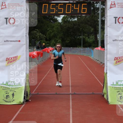 14.06.2026 - 7 Türme Triathlon Andreas Tolksdorf http://msf.ph/oto/9809418 14.06.2026 16:50:45 Ziel 1122 meine-sportfotos.de