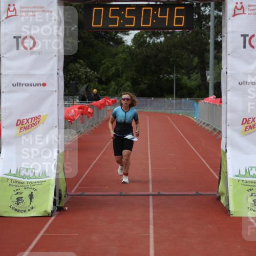 14.06.2026 - 7 Türme Triathlon Andreas Tolksdorf http://msf.ph/oto/9809422 14.06.2026 16:50:45 Ziel 1122 meine-sportfotos.de