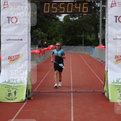 14.06.2026 - 7 Türme Triathlon Andreas Tolksdorf http://msf.ph/oto/9809425 14.06.2026 16:50:45 Ziel 1122 meine-sportfotos.de