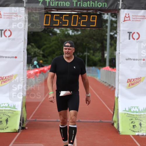 14.06.2026 - 7 Türme Triathlon Andreas Tolksdorf http://msf.ph/oto/9809454 14.06.2026 16:50:28 Ziel 766 meine-sportfotos.de