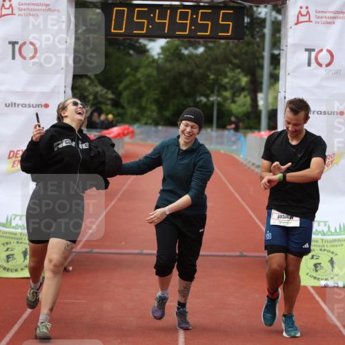 14.06.2026 - 7 Türme Triathlon Andreas Tolksdorf http://msf.ph/oto/9809539 14.06.2026 16:49:54 Ziel 829, 891 meine-sportfotos.de