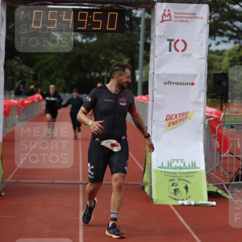 14.06.2026 - 7 Türme Triathlon Andreas Tolksdorf http://msf.ph/oto/9809564 14.06.2026 16:49:49 Ziel 767, 829, 861, 891 meine-sportfotos.de