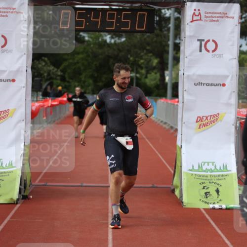 14.06.2026 - 7 Türme Triathlon Andreas Tolksdorf http://msf.ph/oto/9809581 14.06.2026 16:49:49 Ziel 767, 829, 861, 891 meine-sportfotos.de