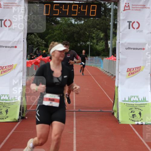 14.06.2026 - 7 Türme Triathlon Andreas Tolksdorf http://msf.ph/oto/9809590 14.06.2026 16:49:47 Ziel 767, 829, 861, 891 meine-sportfotos.de