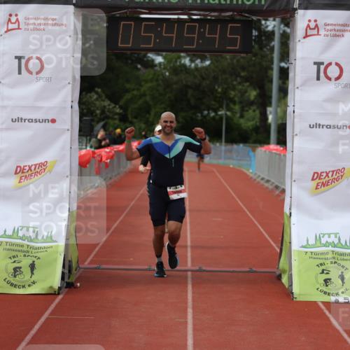 14.06.2026 - 7 Türme Triathlon Andreas Tolksdorf http://msf.ph/oto/9809626 14.06.2026 16:49:44 Ziel 767, 829, 861 meine-sportfotos.de