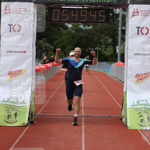 14.06.2026 - 7 Türme Triathlon Andreas Tolksdorf http://msf.ph/oto/9809628 14.06.2026 16:49:44 Ziel 767, 829, 861 meine-sportfotos.de