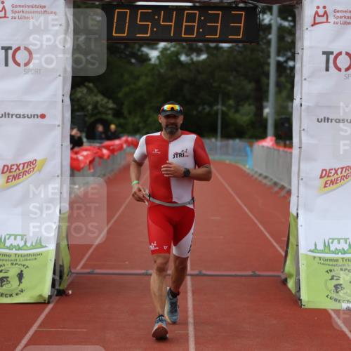 14.06.2026 - 7 Türme Triathlon Andreas Tolksdorf http://msf.ph/oto/9809658 14.06.2026 16:48:32 Ziel 631 meine-sportfotos.de