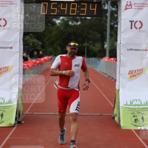 14.06.2026 - 7 Türme Triathlon Andreas Tolksdorf http://msf.ph/oto/9809666 14.06.2026 16:48:32 Ziel 631 meine-sportfotos.de