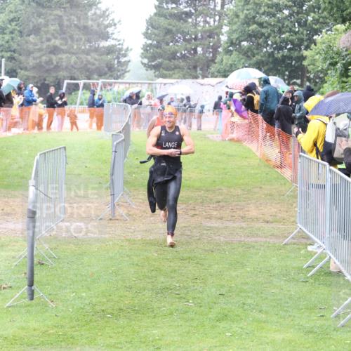 14.06.2026 - 7 Türme Triathlon Andreas Tolksdorf http://msf.ph/oto/9809721 14.06.2026 13:22:12 Schwimmen  meine-sportfotos.de