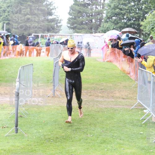 14.06.2026 - 7 Türme Triathlon Andreas Tolksdorf http://msf.ph/oto/9809728 14.06.2026 13:23:51 Schwimmen  meine-sportfotos.de