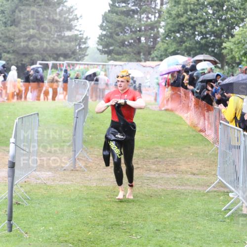 14.06.2026 - 7 Türme Triathlon Andreas Tolksdorf http://msf.ph/oto/9809735 14.06.2026 13:24:33 Schwimmen  meine-sportfotos.de