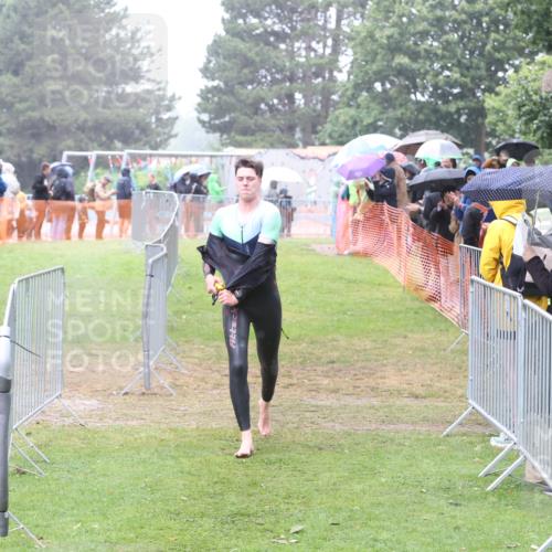 14.06.2026 - 7 Türme Triathlon Andreas Tolksdorf http://msf.ph/oto/9809741 14.06.2026 13:25:18 Schwimmen  meine-sportfotos.de