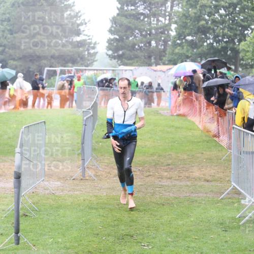 14.06.2026 - 7 Türme Triathlon Andreas Tolksdorf http://msf.ph/oto/9809757 14.06.2026 13:26:20 Schwimmen  meine-sportfotos.de