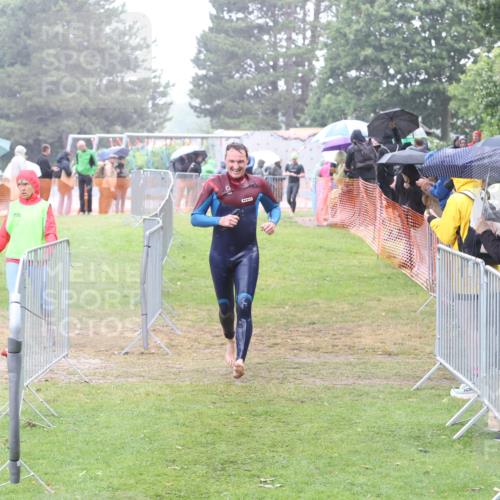 14.06.2026 - 7 Türme Triathlon Andreas Tolksdorf http://msf.ph/oto/9809764 14.06.2026 13:26:36 Schwimmen  meine-sportfotos.de