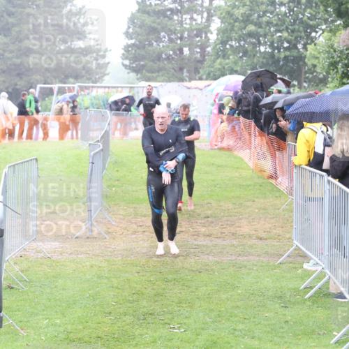 14.06.2026 - 7 Türme Triathlon Andreas Tolksdorf http://msf.ph/oto/9809766 14.06.2026 13:26:45 Schwimmen  meine-sportfotos.de