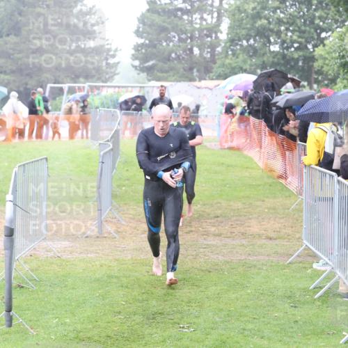 14.06.2026 - 7 Türme Triathlon Andreas Tolksdorf http://msf.ph/oto/9809769 14.06.2026 13:26:46 Schwimmen  meine-sportfotos.de