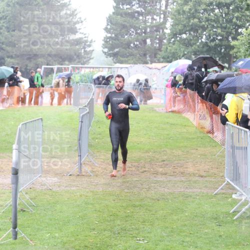 14.06.2026 - 7 Türme Triathlon Andreas Tolksdorf http://msf.ph/oto/9809776 14.06.2026 13:26:51 Schwimmen  meine-sportfotos.de