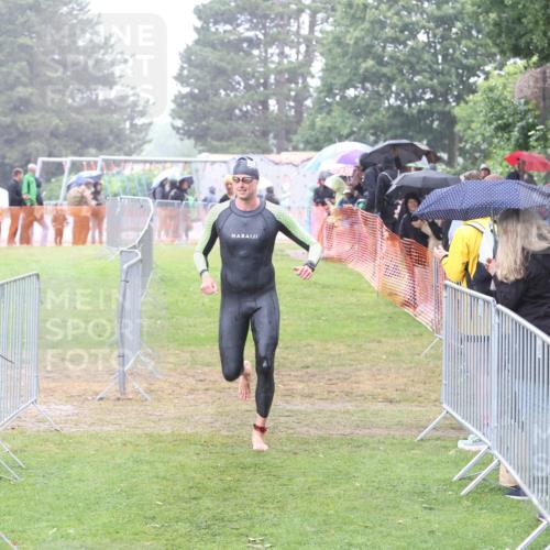 14.06.2026 - 7 Türme Triathlon Andreas Tolksdorf http://msf.ph/oto/9809784 14.06.2026 13:27:00 Schwimmen  meine-sportfotos.de