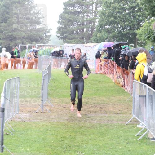 14.06.2026 - 7 Türme Triathlon Andreas Tolksdorf http://msf.ph/oto/9809808 14.06.2026 13:27:54 Schwimmen  meine-sportfotos.de