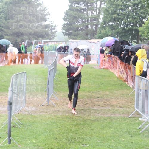 14.06.2026 - 7 Türme Triathlon Andreas Tolksdorf http://msf.ph/oto/9809812 14.06.2026 13:28:03 Schwimmen  meine-sportfotos.de