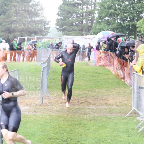 14.06.2026 - 7 Türme Triathlon Andreas Tolksdorf http://msf.ph/oto/9809840 14.06.2026 13:29:27 Schwimmen  meine-sportfotos.de