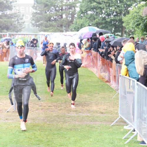 14.06.2026 - 7 Türme Triathlon Andreas Tolksdorf http://msf.ph/oto/9809862 14.06.2026 13:29:52 Schwimmen  meine-sportfotos.de