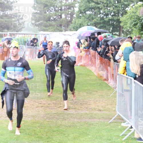 14.06.2026 - 7 Türme Triathlon Andreas Tolksdorf http://msf.ph/oto/9809863 14.06.2026 13:29:52 Schwimmen  meine-sportfotos.de