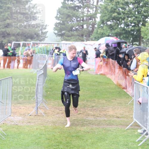 14.06.2026 - 7 Türme Triathlon Andreas Tolksdorf http://msf.ph/oto/9809895 14.06.2026 13:30:28 Schwimmen  meine-sportfotos.de