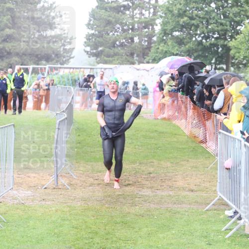 14.06.2026 - 7 Türme Triathlon Andreas Tolksdorf http://msf.ph/oto/9809898 14.06.2026 13:30:37 Schwimmen  meine-sportfotos.de