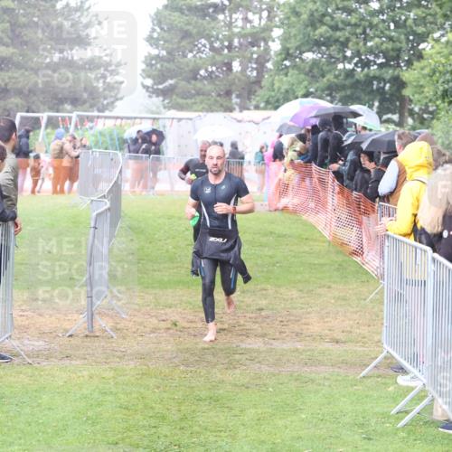 14.06.2026 - 7 Türme Triathlon Andreas Tolksdorf http://msf.ph/oto/9809907 14.06.2026 13:30:59 Schwimmen  meine-sportfotos.de