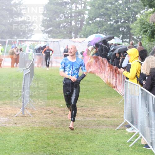 14.06.2026 - 7 Türme Triathlon Andreas Tolksdorf http://msf.ph/oto/9809925 14.06.2026 13:31:16 Schwimmen  meine-sportfotos.de