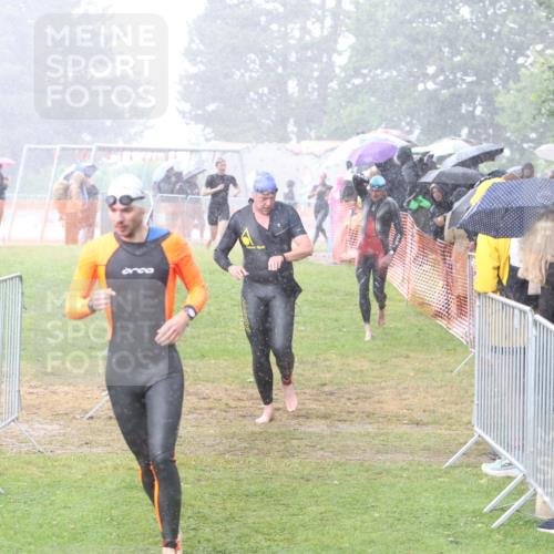 14.06.2026 - 7 Türme Triathlon Andreas Tolksdorf http://msf.ph/oto/9809968 14.06.2026 13:31:55 Schwimmen  meine-sportfotos.de