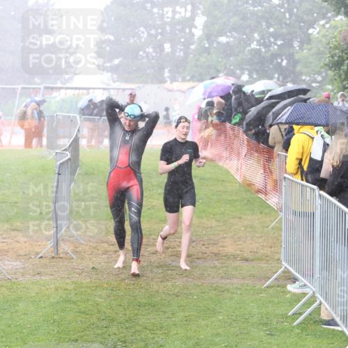 14.06.2026 - 7 Türme Triathlon Andreas Tolksdorf http://msf.ph/oto/9809976 14.06.2026 13:32:00 Schwimmen  meine-sportfotos.de