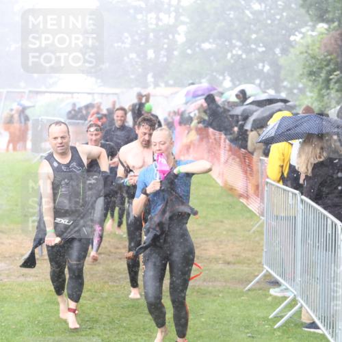 14.06.2026 - 7 Türme Triathlon Andreas Tolksdorf http://msf.ph/oto/9809993 14.06.2026 13:32:22 Schwimmen  meine-sportfotos.de