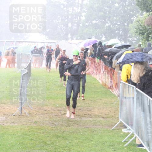 14.06.2026 - 7 Türme Triathlon Andreas Tolksdorf http://msf.ph/oto/9810002 14.06.2026 13:32:26 Schwimmen  meine-sportfotos.de
